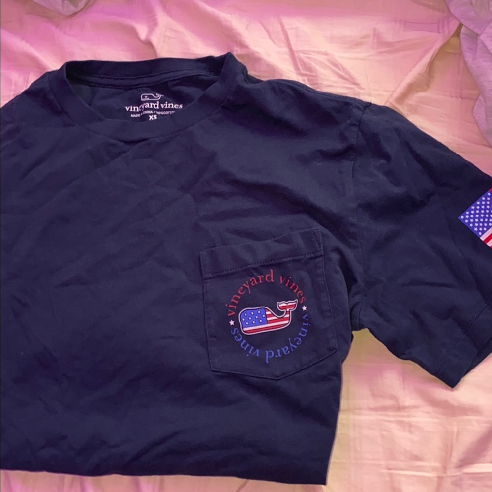 Vineyard Vines T Shirt-Size XS